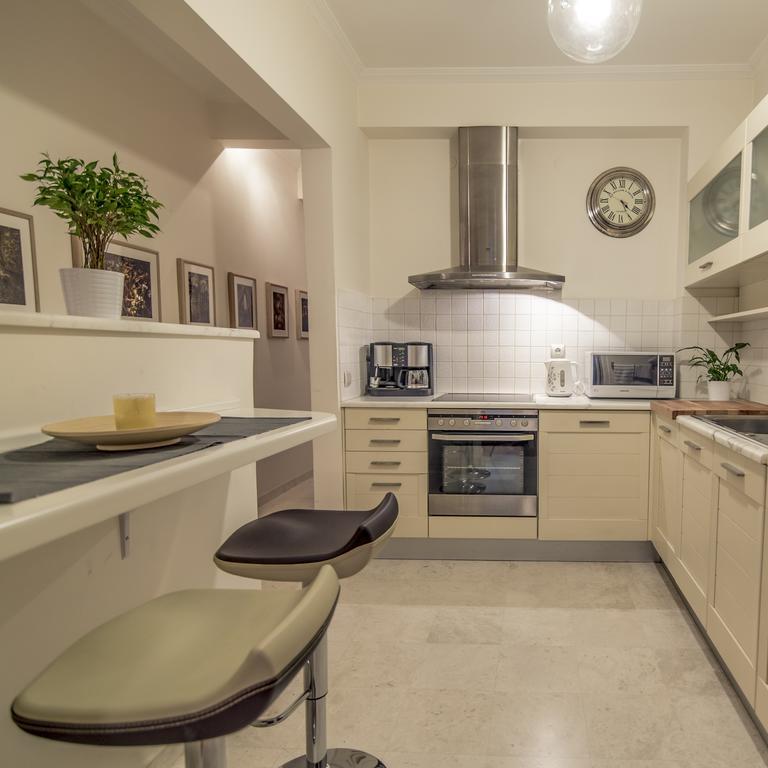 Elegant Supercentral Apartment Szaloniki Kültér fotó